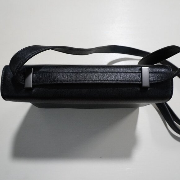 Pixie Mood Charlotte Crossbody Purse - Picture 5 of 13